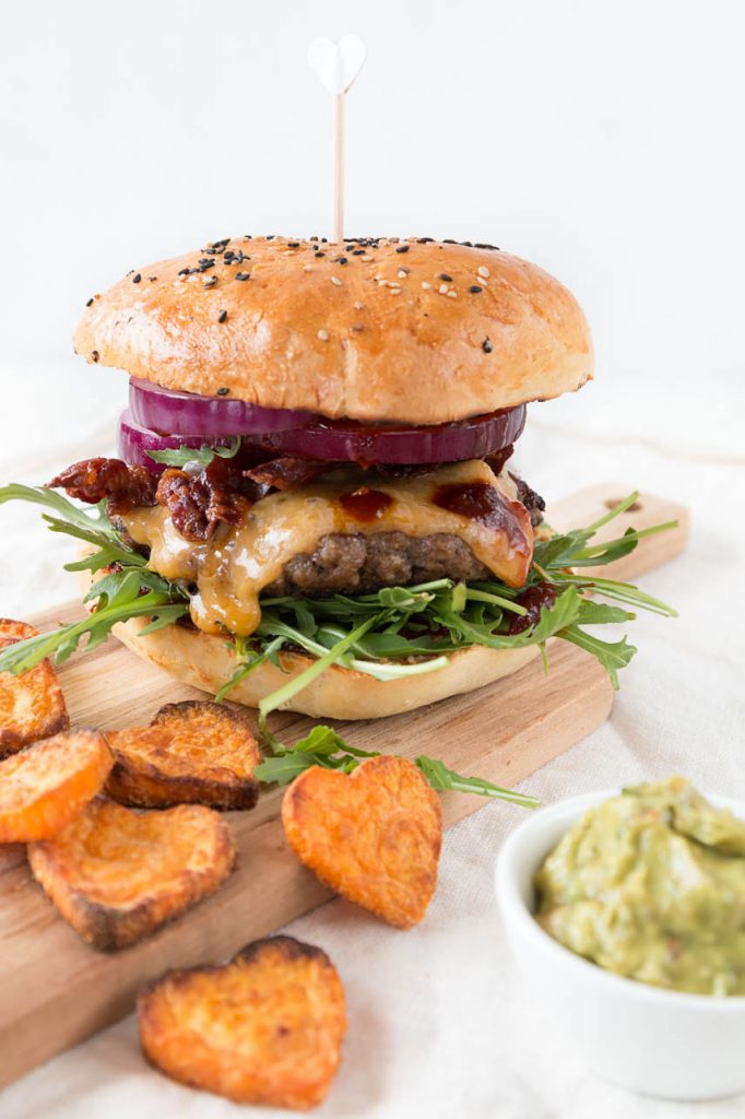 Selbstgemachte Burger zum Valentinstag | ars textura – DIY-Blog
