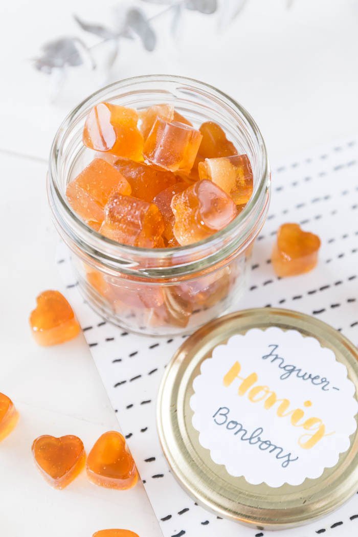 Bonbons selber machen: leckere Honigbonbons mit Ingwer - ein tolles DIY Geschenk zum Muttertag oder Geburtstag | ars textura - DIY Blog