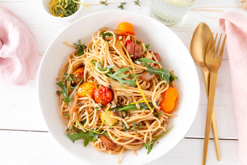 Sommerliche Spaghetti mit Zitronenpesto