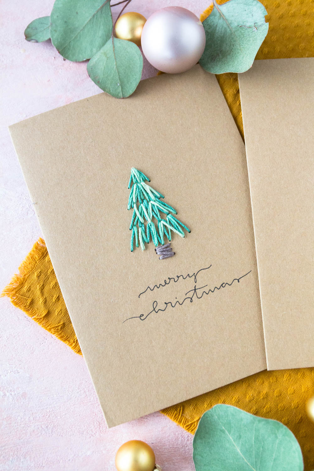 Tannenbaum Weihnachtskarte basteln - einfache Weihnachtskarte gestalten