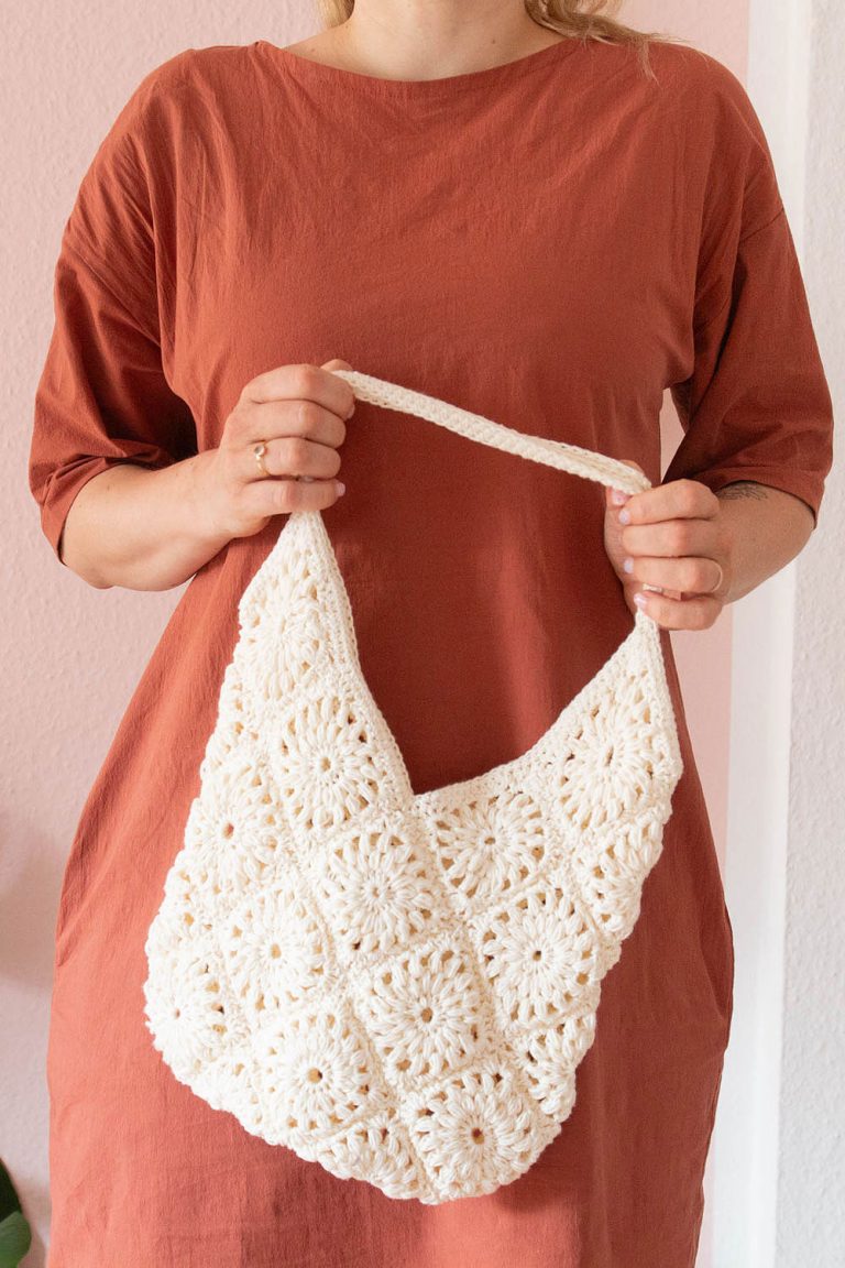 Granny Square Tasche H keln Gratis Anleitung Ars Textura DIY Und granny-square-tasche-h-keln-gratis-anleitung-ars-textura-diy-und